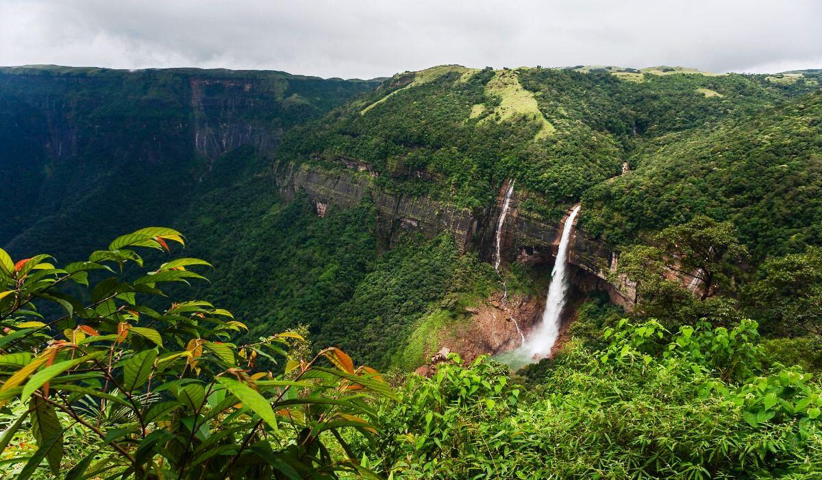 Guwahati Shillong Tour Package from Kolkata