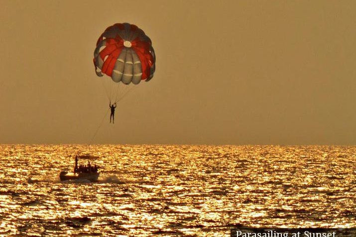 parasailing-at-sunset